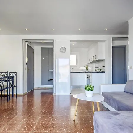 Blaumar By Interhome