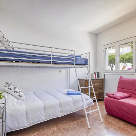Blaumar By Interhome * Roses